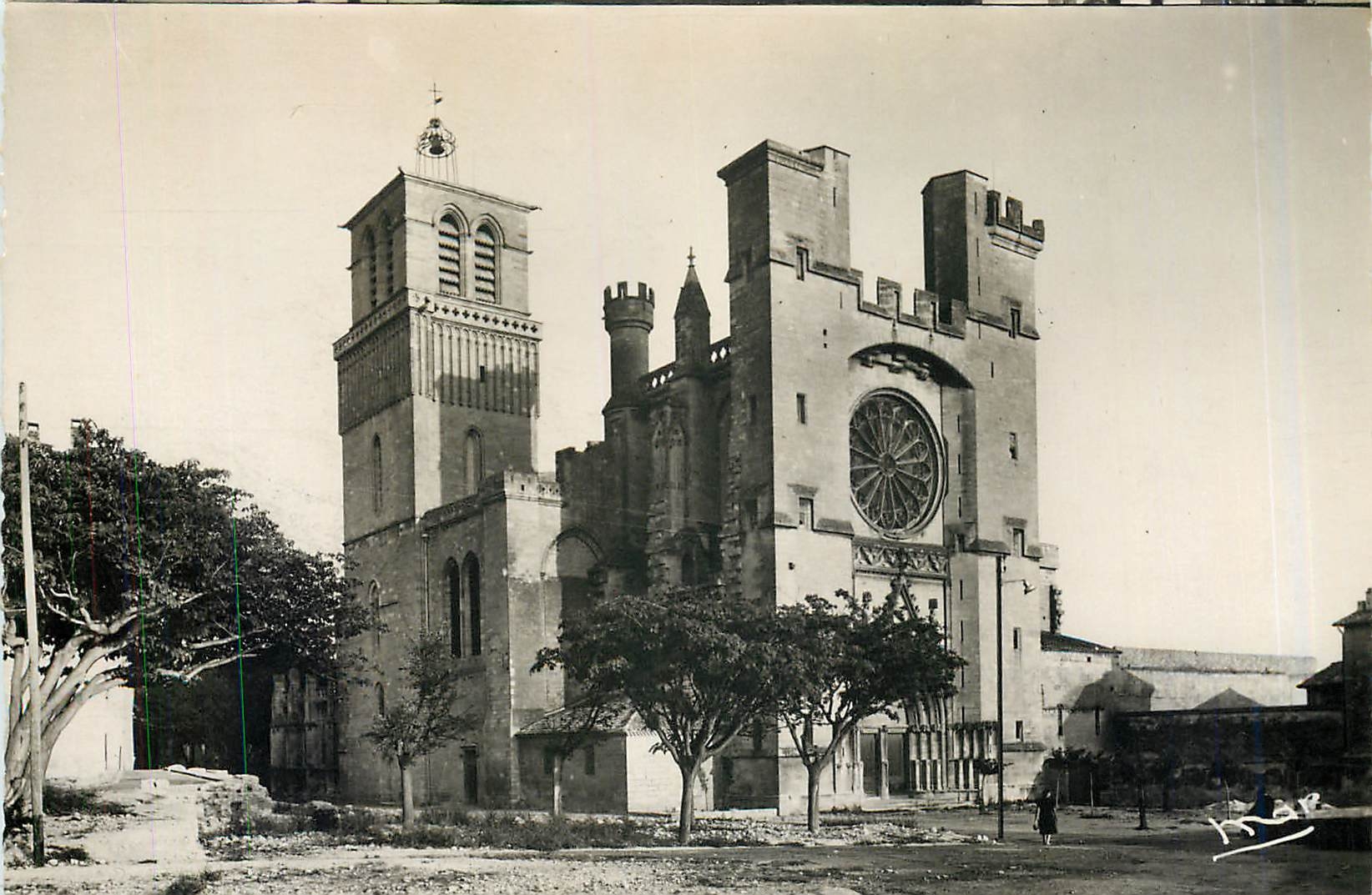 CPM Beziers Herault L'Eglise Saint Nazaire 