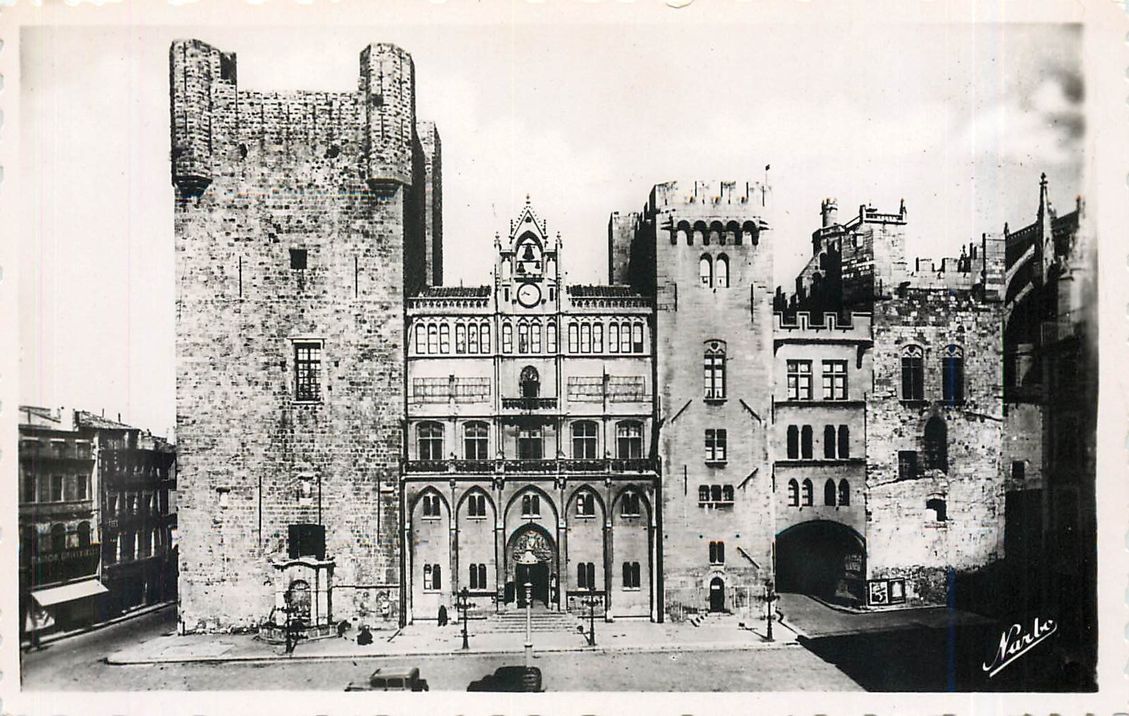 CPM Narbonne Aude L'Hotel de Ville 