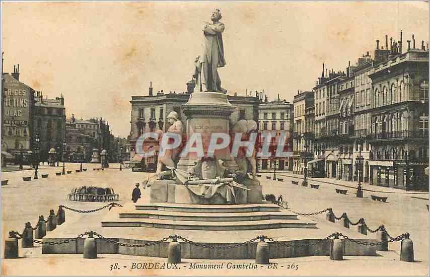 CPA Bordeaux Monument Gambetta 