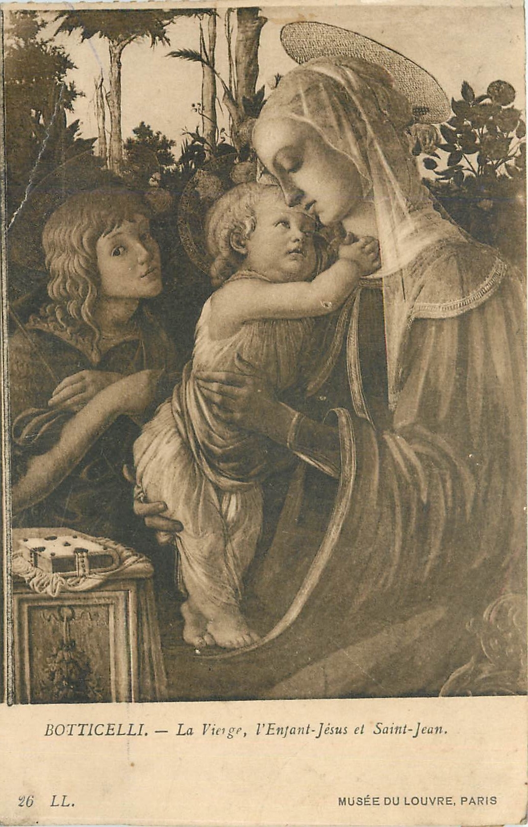CPA Botticelli La Vierge l'Enfant Jesus et Saint Jean Musee du Louvre Paris 