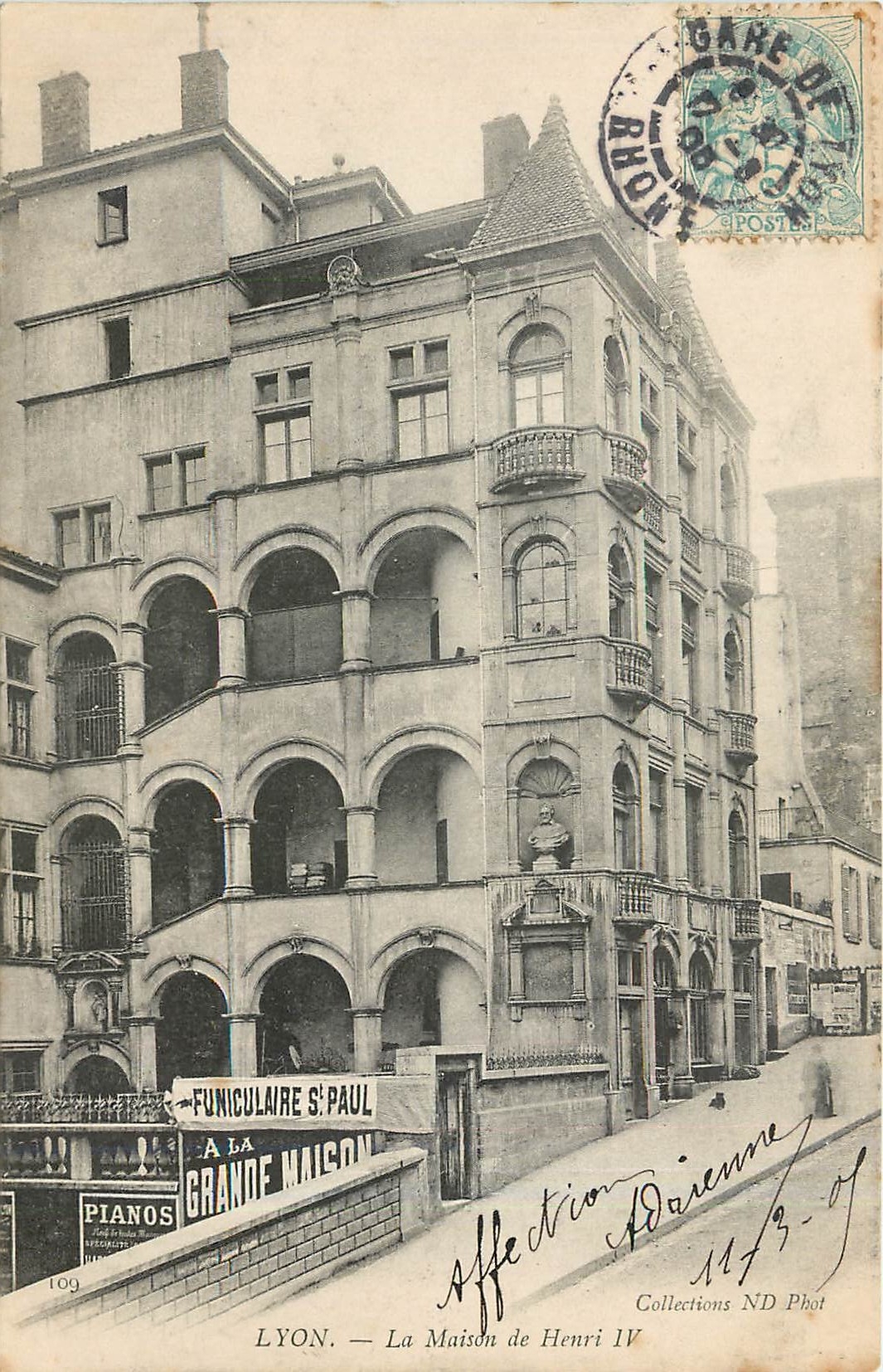 CPA Lyon La Maison de Henri IV Funiculaire St Paul