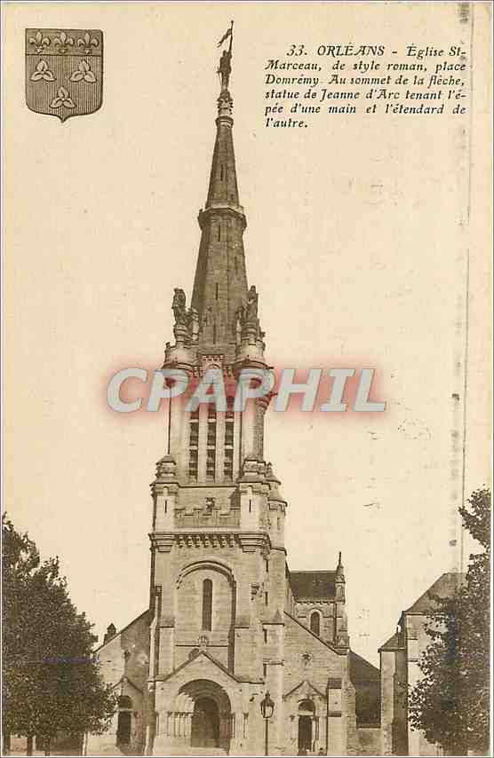 Orléans - Église Saint-Marceau, style roman, avec statue de Jeanne d'Arc au sommet de la flèche
