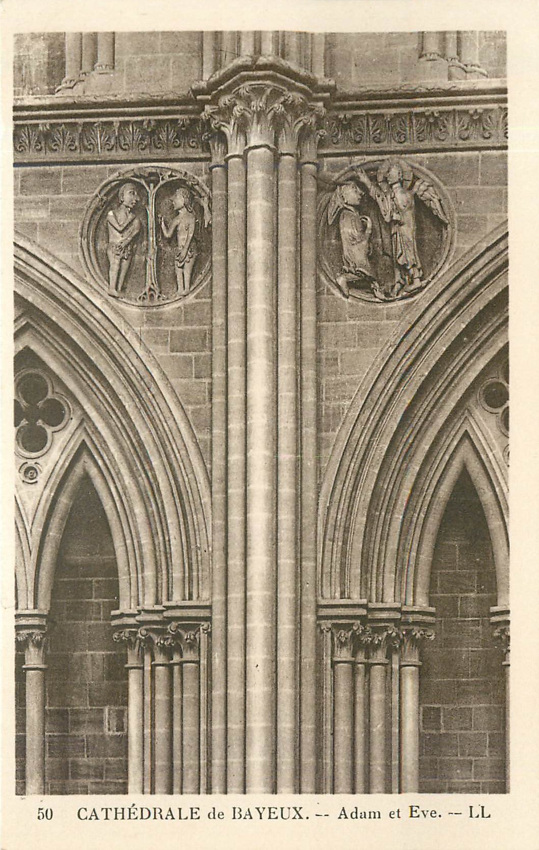 Cathédrale de Bayeux — Adam et Ève — LL
