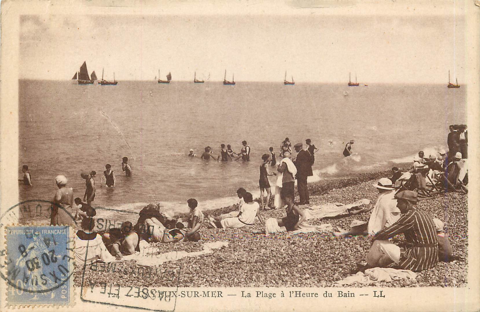 CPA Cayeux sur Mer La Plage a l'Heure du Bain 