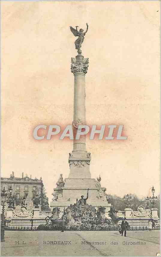 CPA Bordeaux Monument des Girondins 