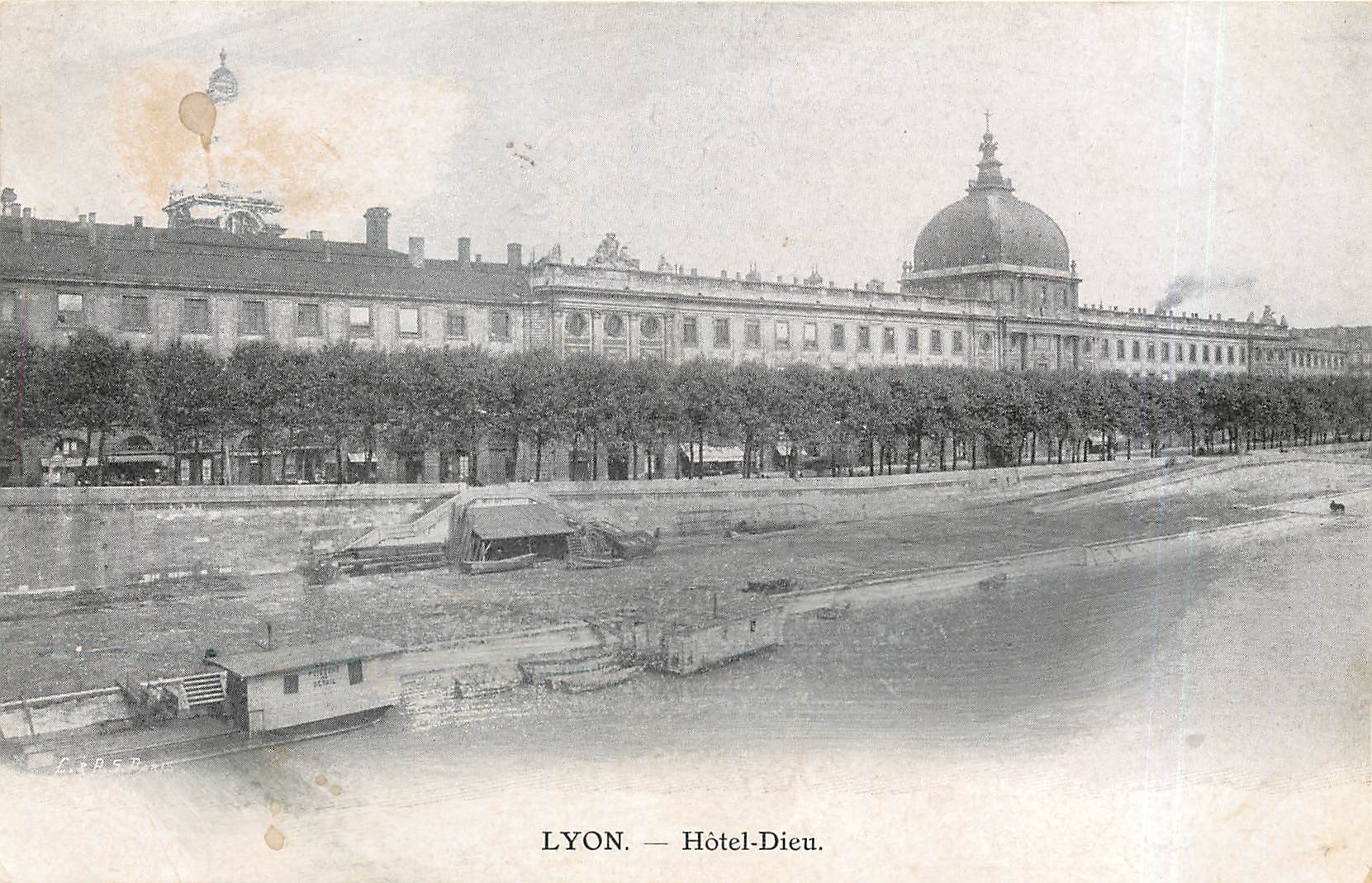CPA Lyon Hotel Dieu 
