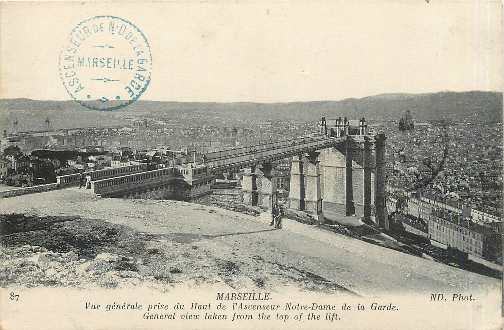 CPA Marseille Vue generale prise du Haut de l'Ascenseur Notre Dame de la Garde 