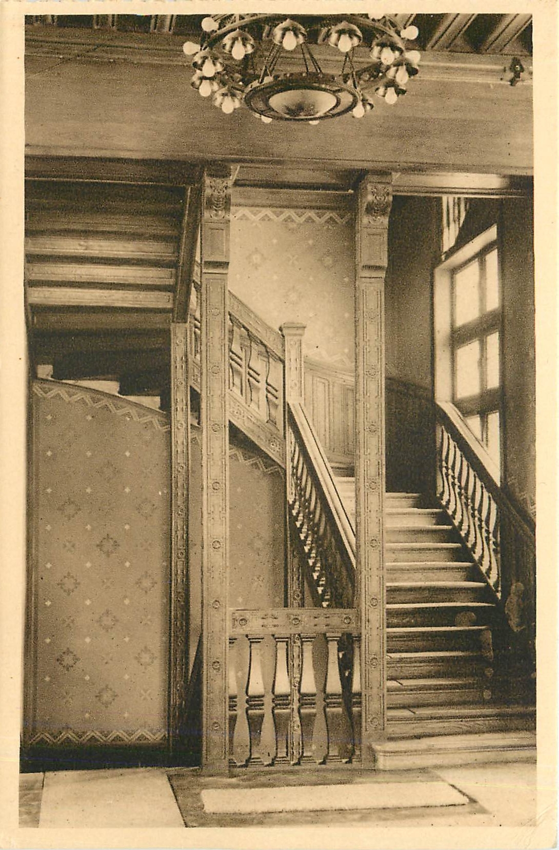 CPA Arras Hotel de Ville Escalier Renaissance 