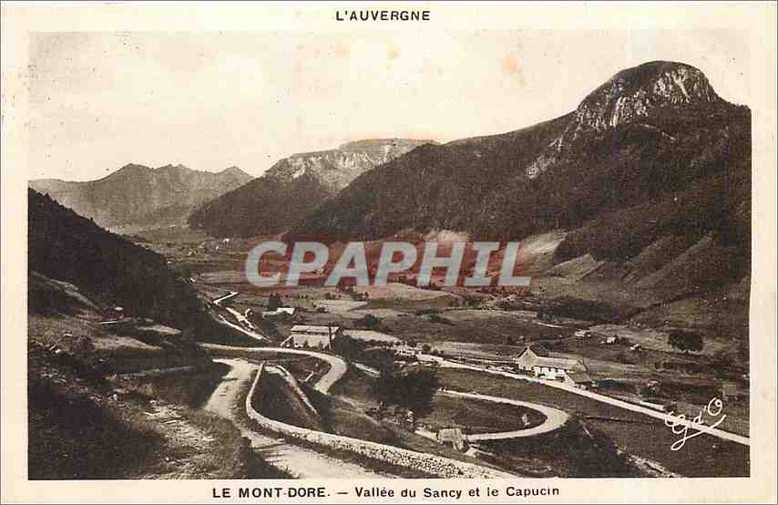 CPA Le Mont Dore Vallee du Sancy et le Capucin 