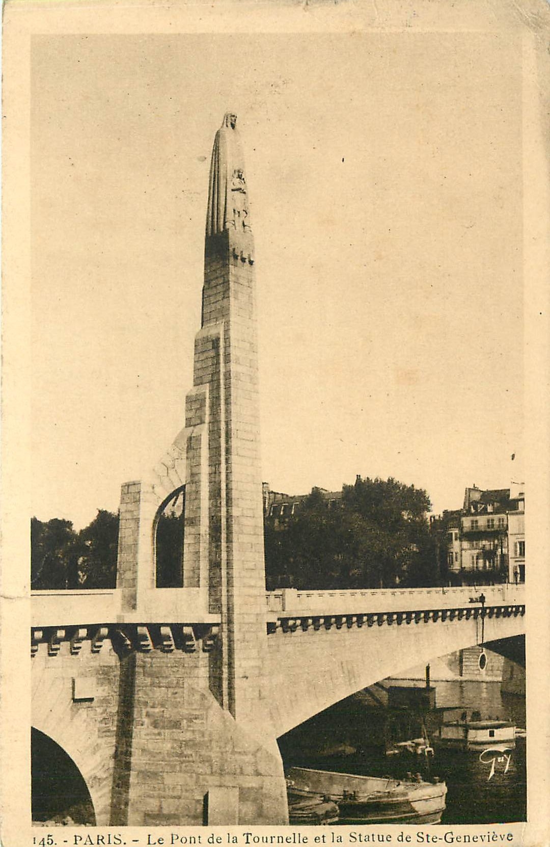 CPA Paris  Le Pont de la Tournelle et la Statue de Ste -Geneviève
