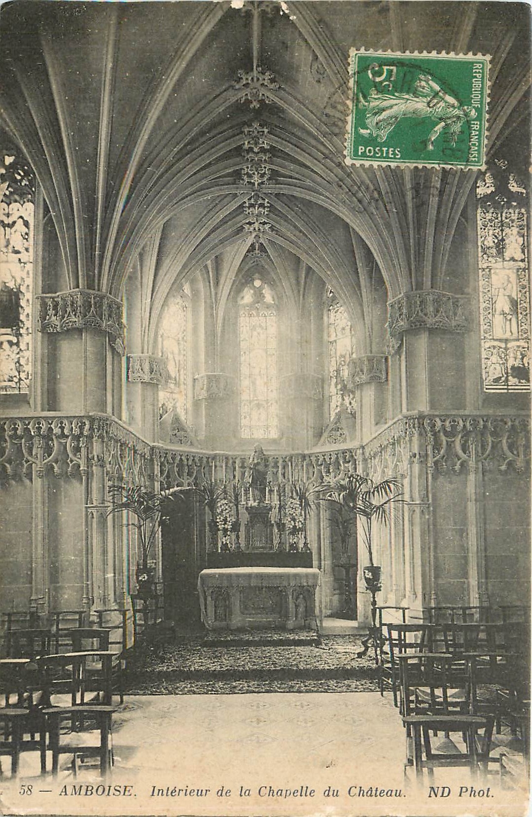 CPA Amboise - Interieur de la Chapelle du Château