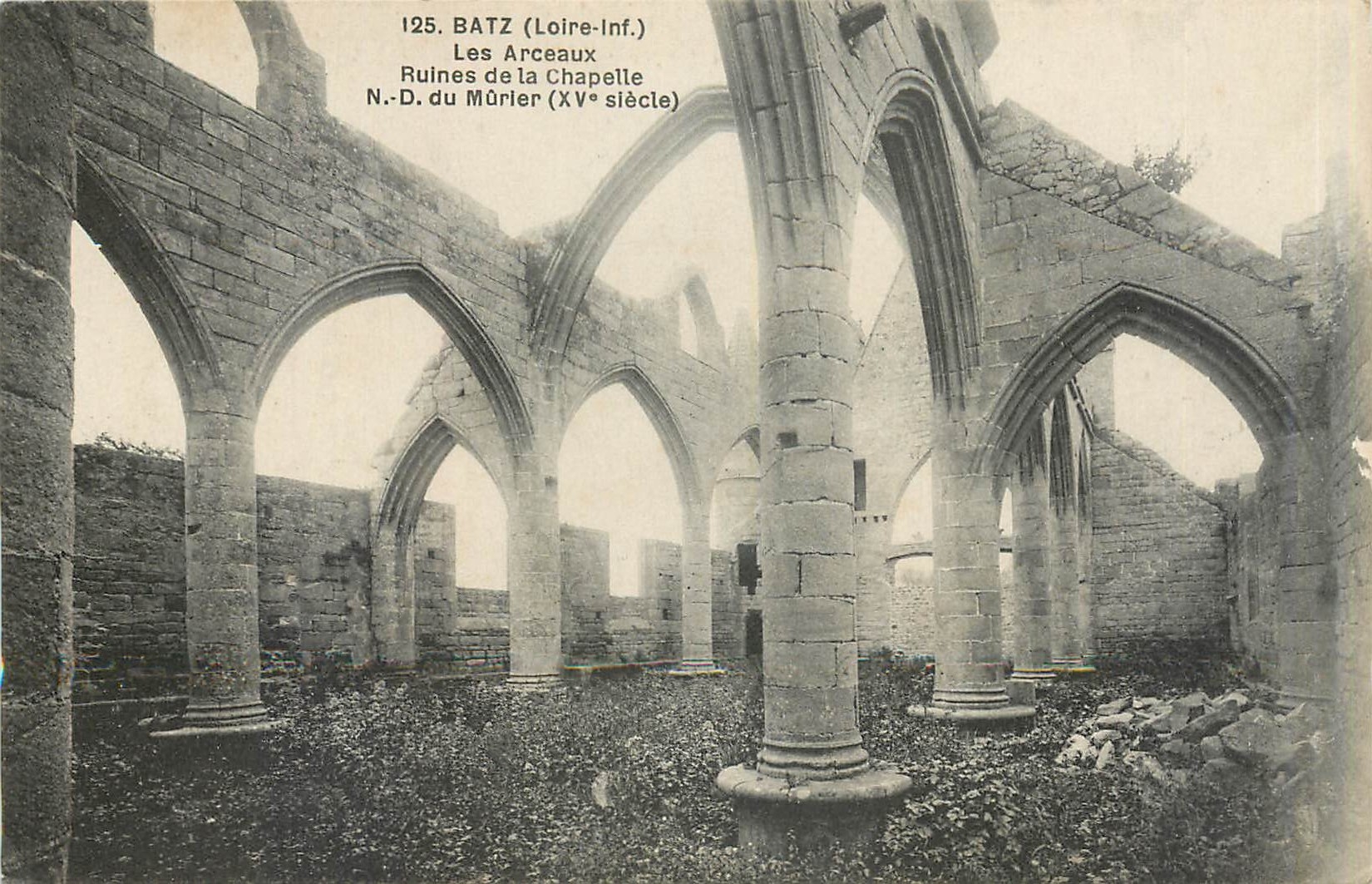 CPA Batz - Les Arceaux Ruines de la Chapelle N. D. du Murier