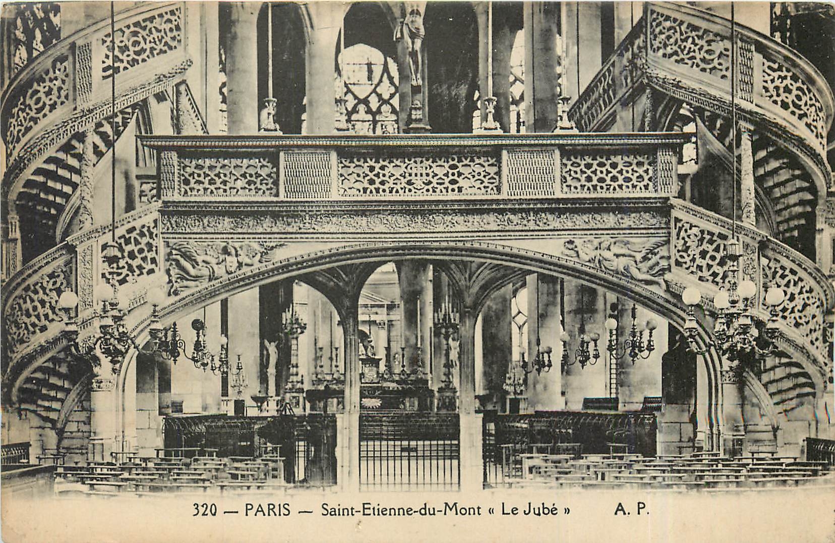 CPA Paris Saint-Etienne-du-Mont Le Jube