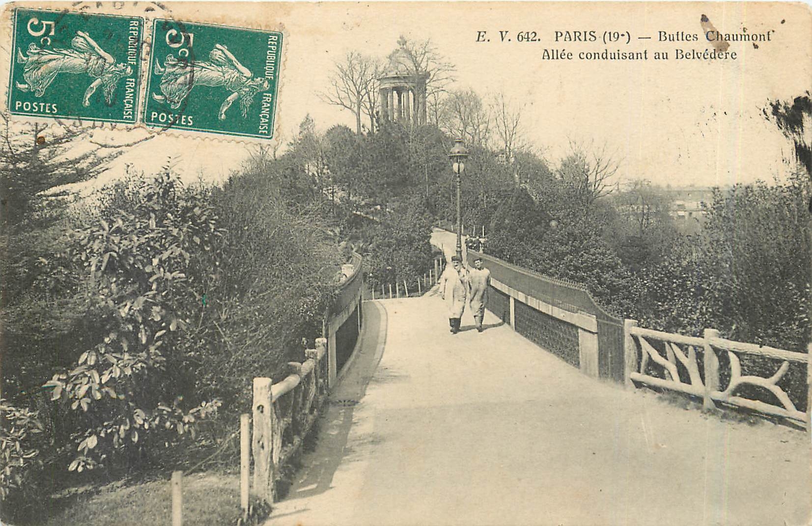 CPA Paris - Buttes Chaumont Allee conduisant au Belvedere