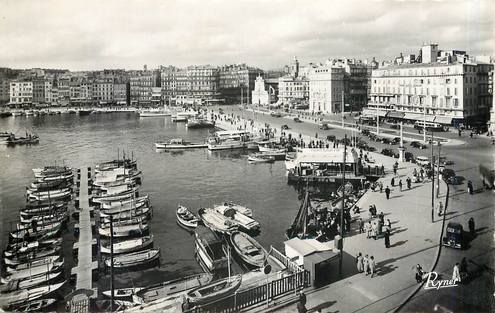 CPM Marseille - Le Vieux Port et Le Quai des Belges Bateaux