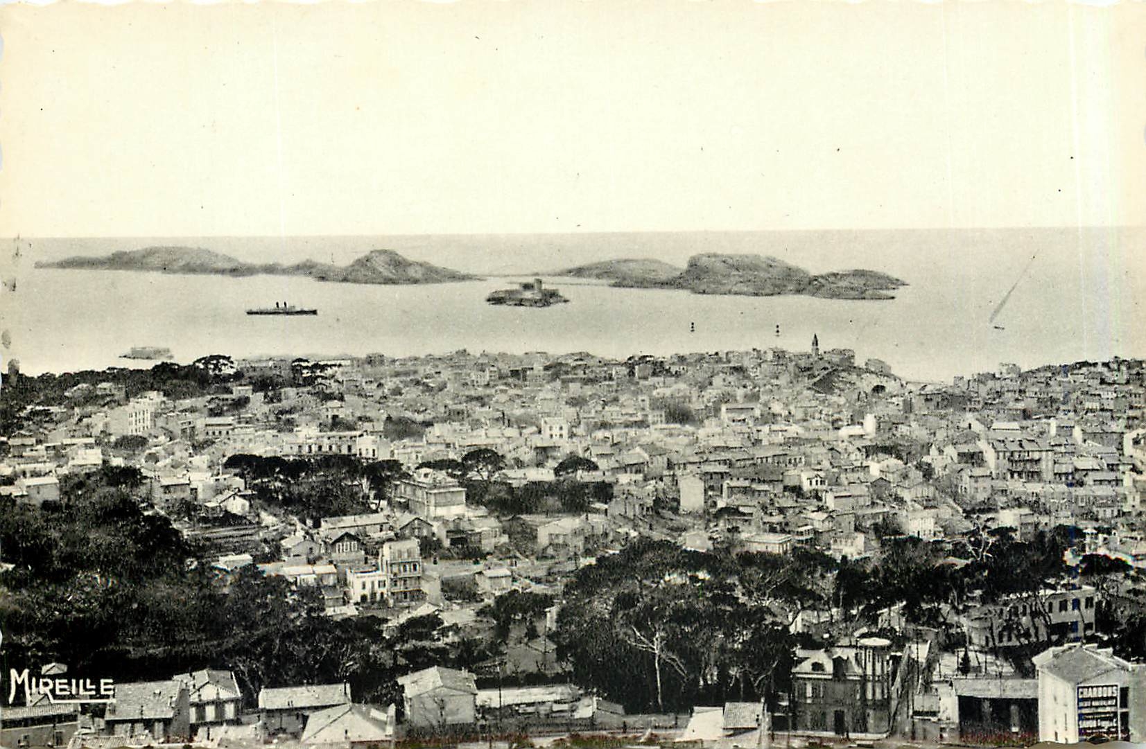 CPM Marseille - Les Iles Vues de N. D. de la Garde