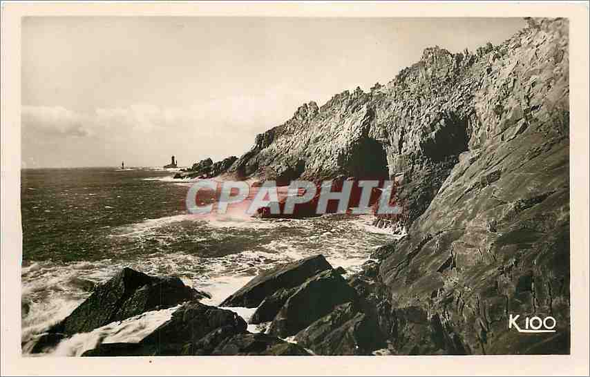 CPA La Poisse-du-Raz et le Phare de la Vieille