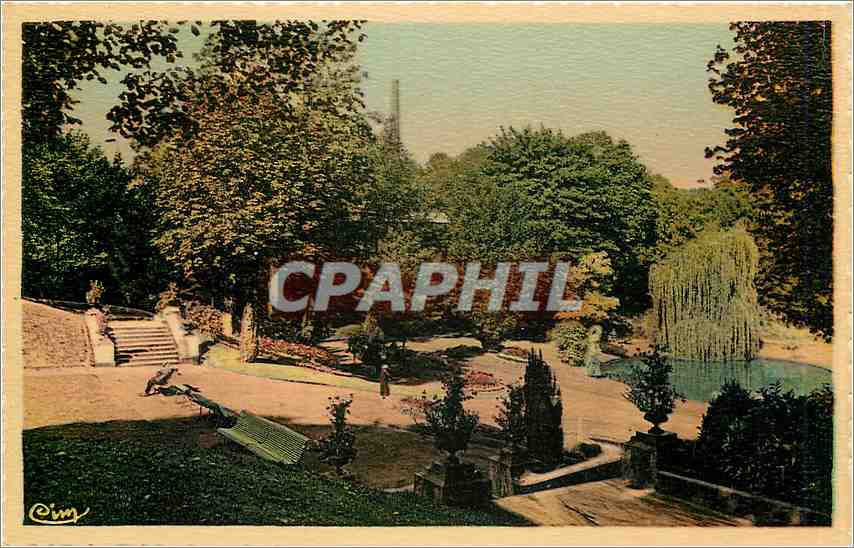 CPA Le Cateau - Jardin Fenelon - vue de cote