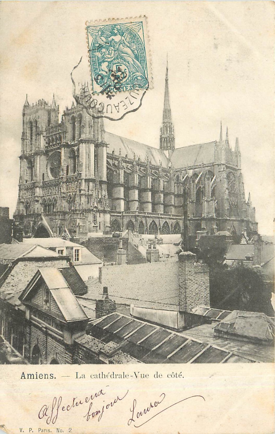 CPA Amiens - La Cathedrale - vue de Cote