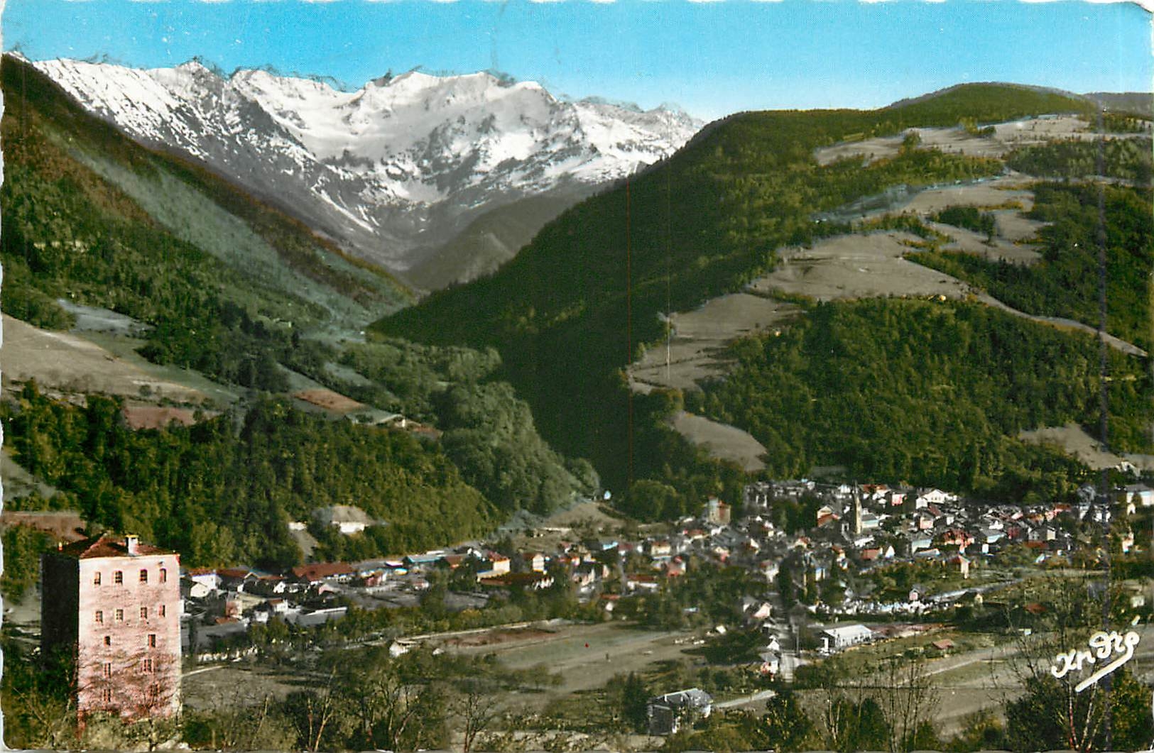 Allevard-les-Bains — Vue générale et le Gleyzin (alt. 2597 m.) — Éditeur Les Éditions de la Poste