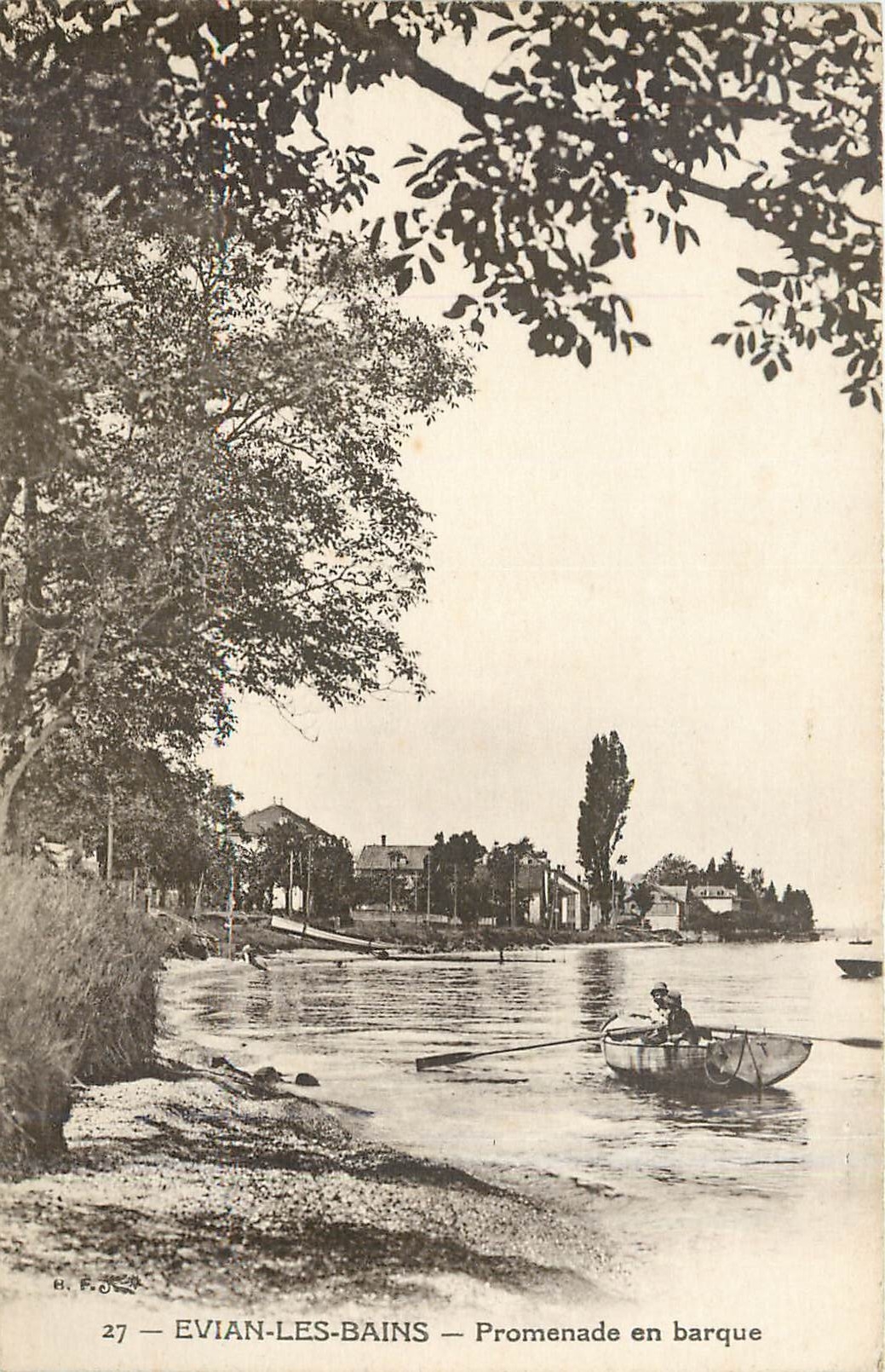 CPA Evian-les-Bains - promenade en barque 