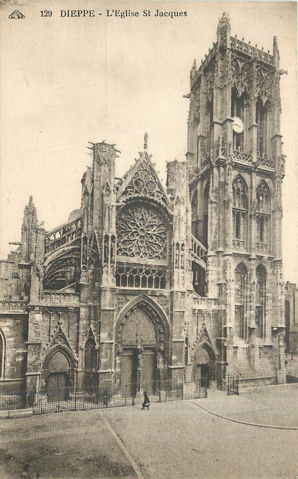 CPA Dieppe - l'eglise St Jacques
