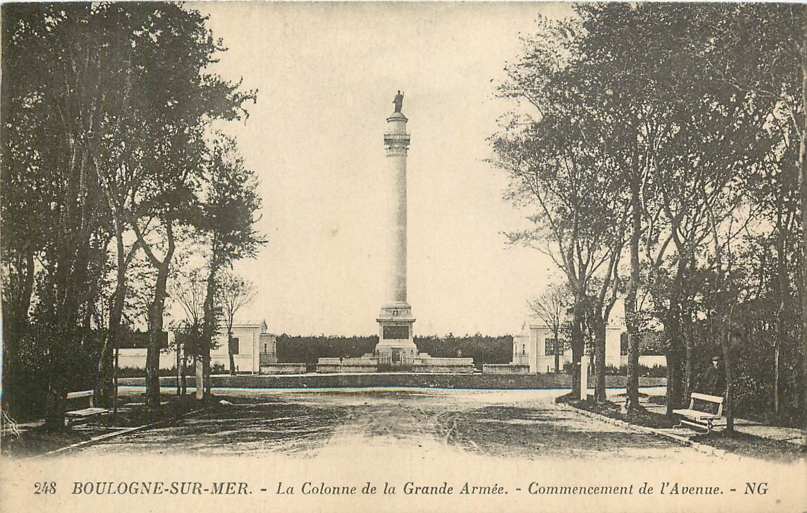 BOULOGNE-SUR-MER — La Colonne de la Grande Armée — Commencement de l’Avenue — NG