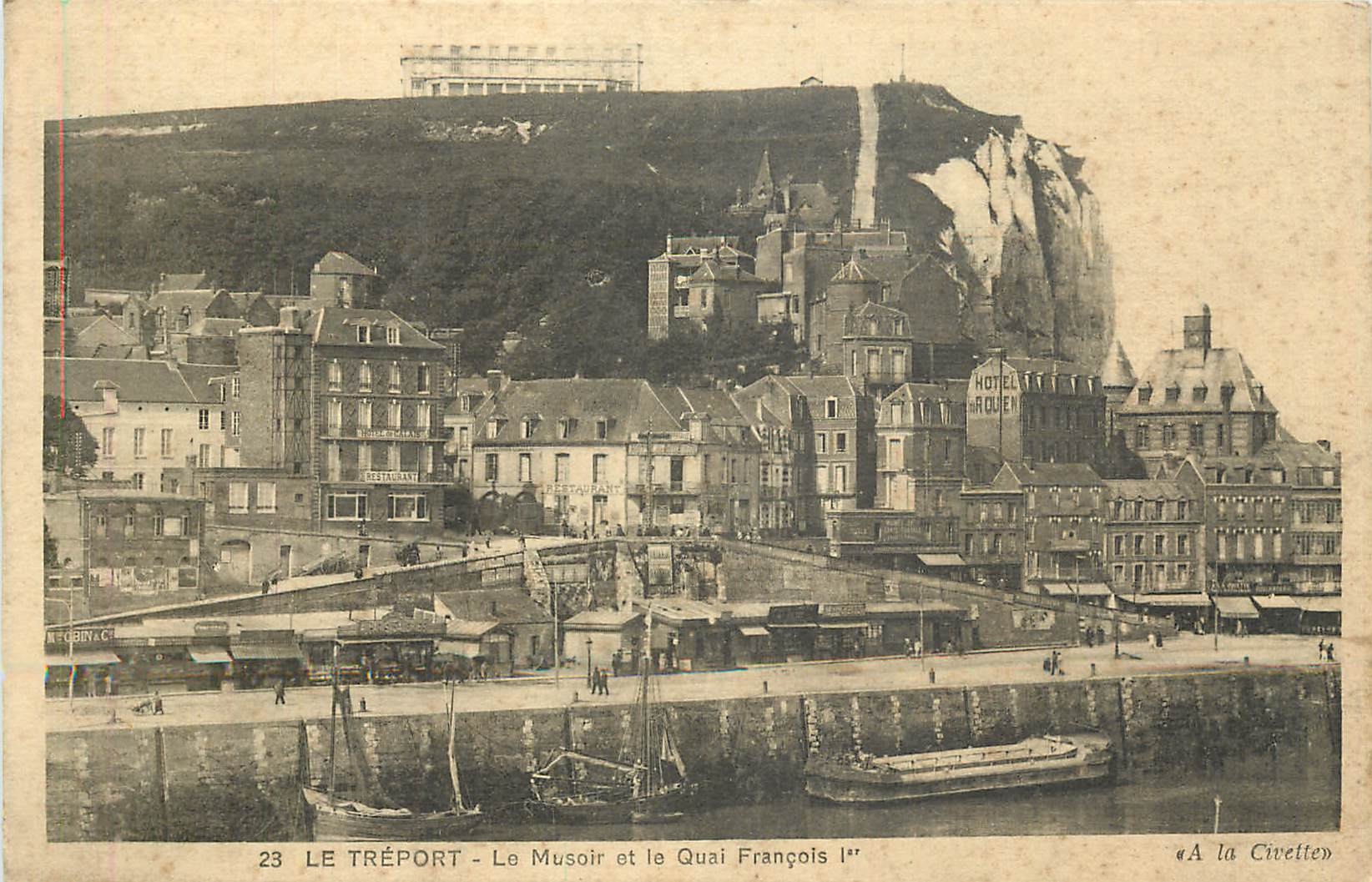 CPA Le Treport - le Musoir et le quai François 1er