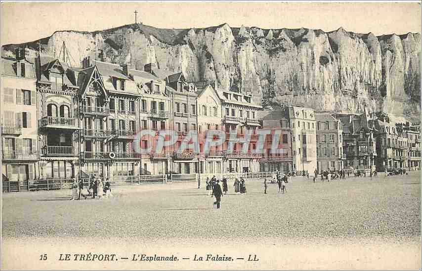 CPA Le Treport l'esplanade - la falaise