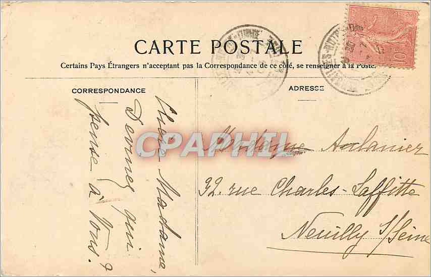 CPA Versailles - jardin du Petit Trianon Le hameau l'etang et la Tour de Marlborough — Verso