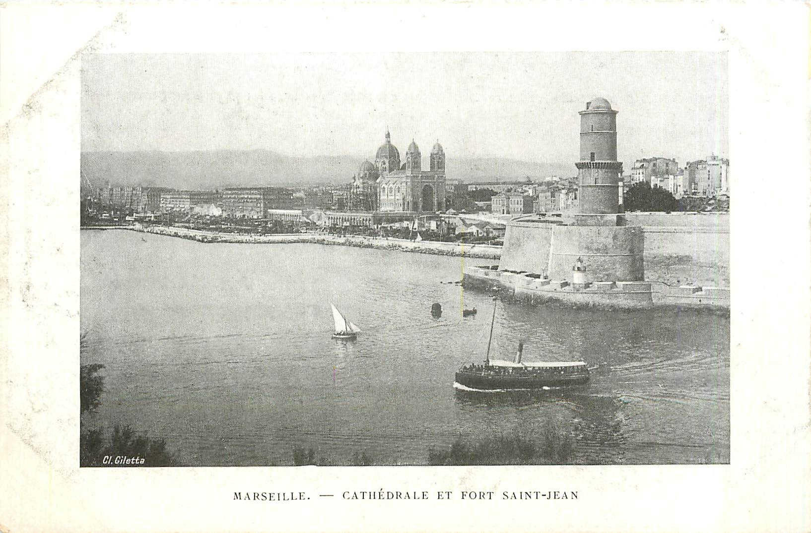 CPA Marseille - cathedrale et fort Saint-Jean Bateau