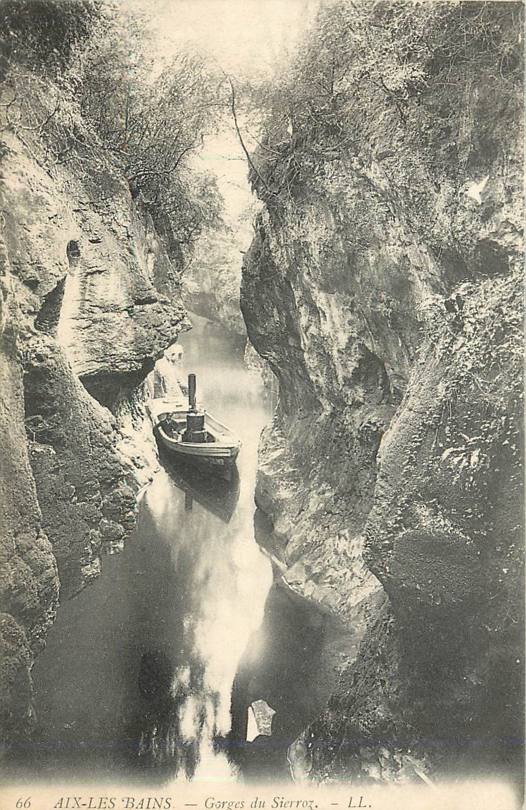 CPA Aix-les-Bains - gorges du Sierroz Bateau