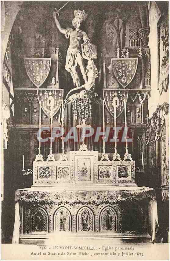CPA le Mont St-Michel eglise paroissiale autel et statue de Saint Michel