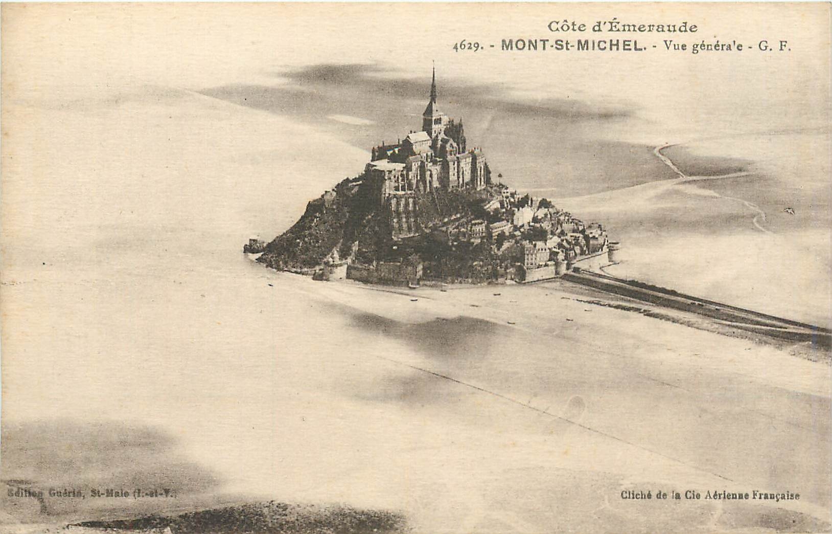 Mont-Saint-Michel — Vue aérienne — Édition Guérin, St-Malo (n° 4629)