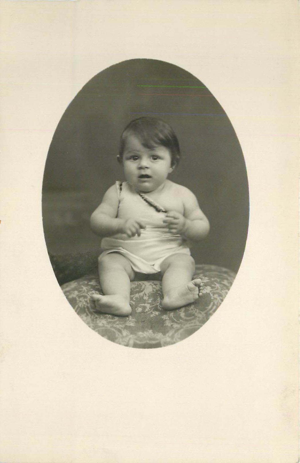 CARTE PHOTO Monique di Crescenzo 7 mois