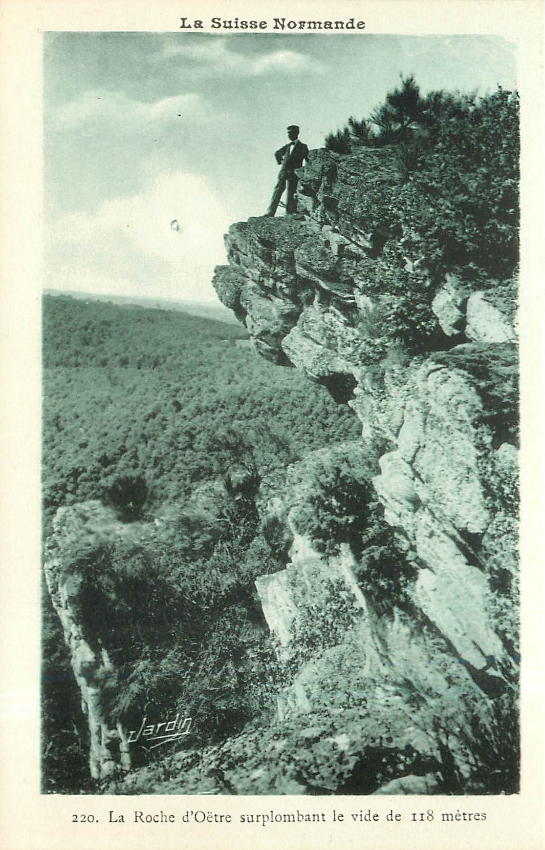 CPA la roches d'Oetre surplombant le vide 