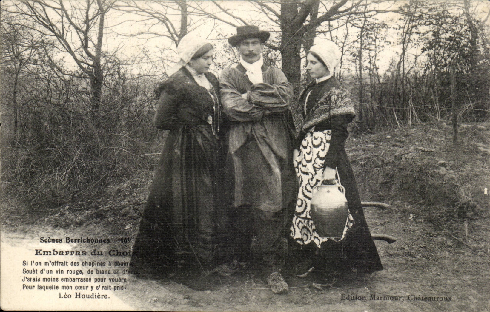 CPA Scenes berrichones Embarras du chois ( folklore coiffe costume Berry ) TOP