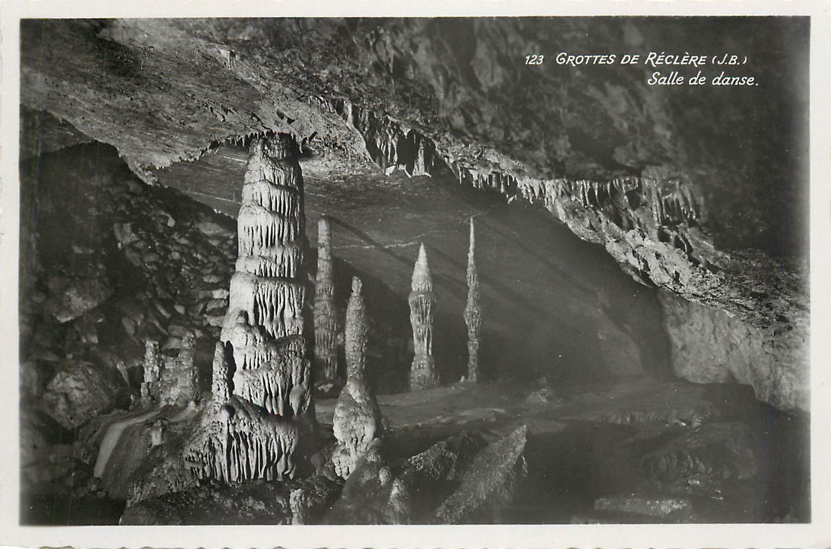 CPM Grottes de Reclere Salle de danse 