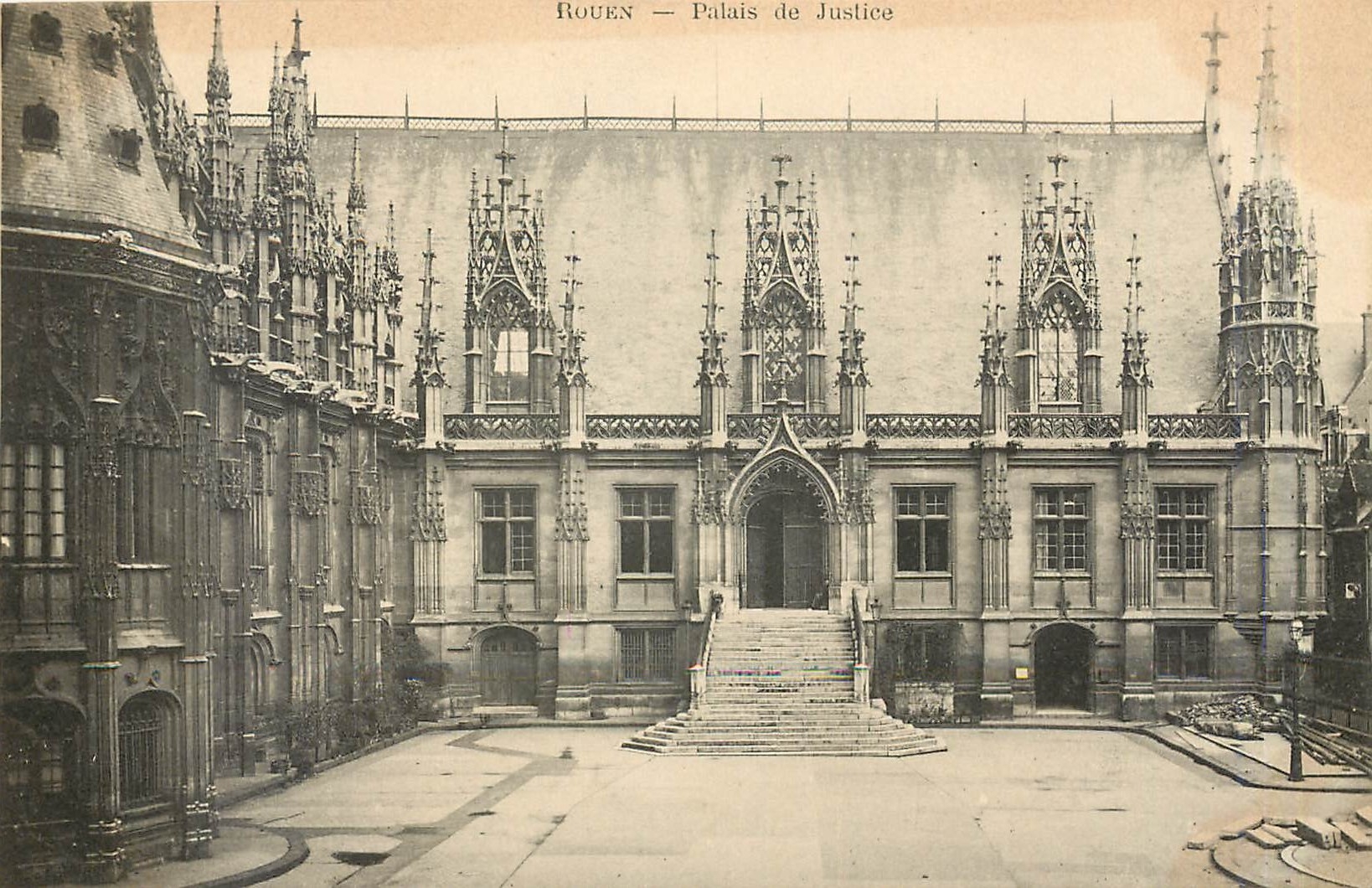 CPA Rouen palais de justice 