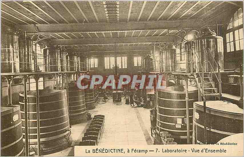 CPA La Benedictine a Fecamp Laboratoire vue d'ensemble 
