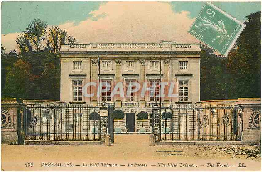 CPA Versailles le Petit Trianon la facade 