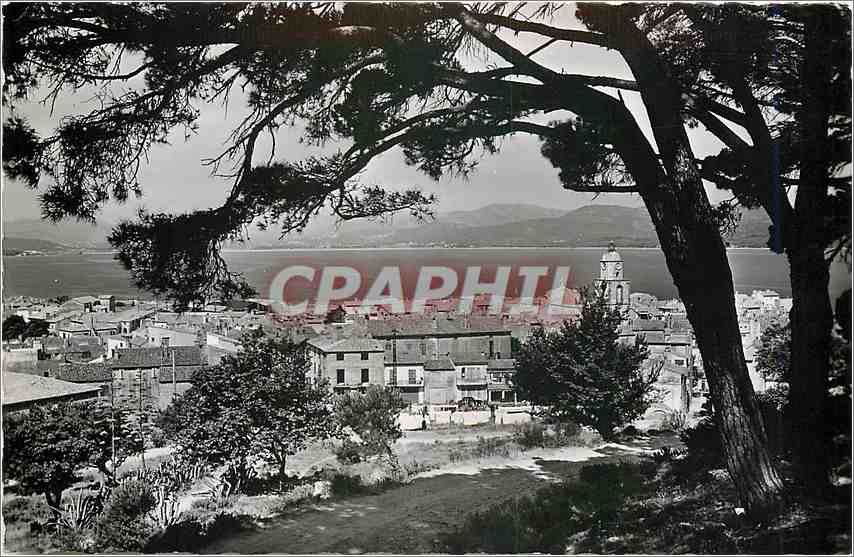 CPM Saint Tropez vue generale sur la ville et le golfe de St Tropez 