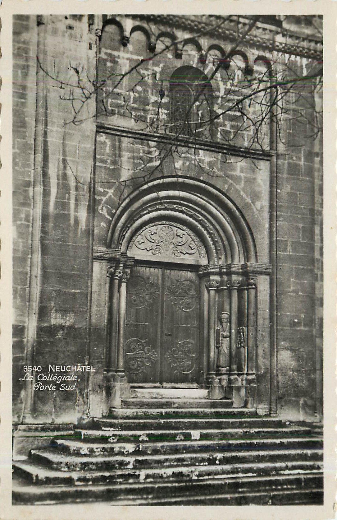 CPA Neuchatel la Collegiale Porte Sud 
