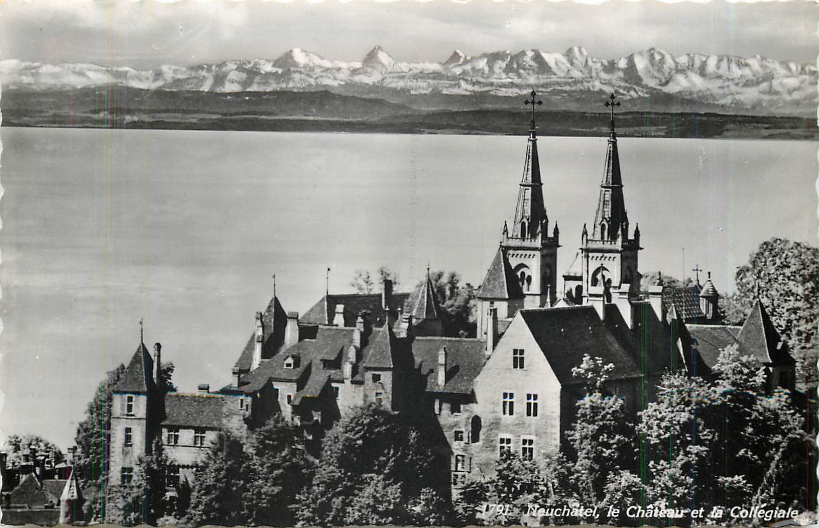 CPA Neuchatel le Chateau et la Collegiale 