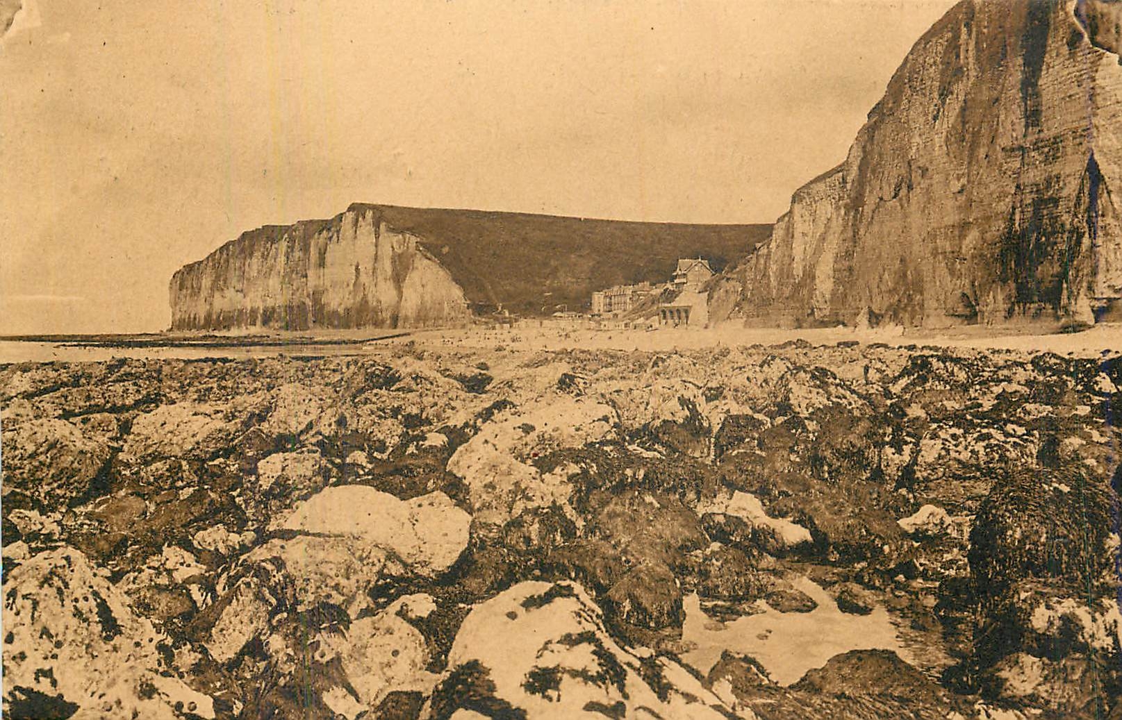 CPA Petites Dalles S Inf Rochers d'Aval