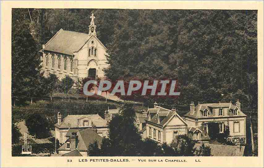 CPA Les Petites Dalles vue sur la Chapelle 