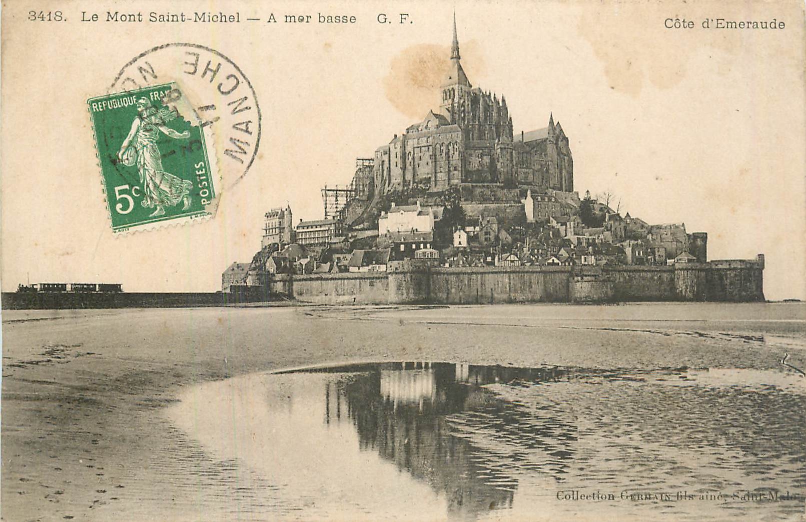 CPA Le Mont Saint Michel a mer basse Cote d'Emeraude 