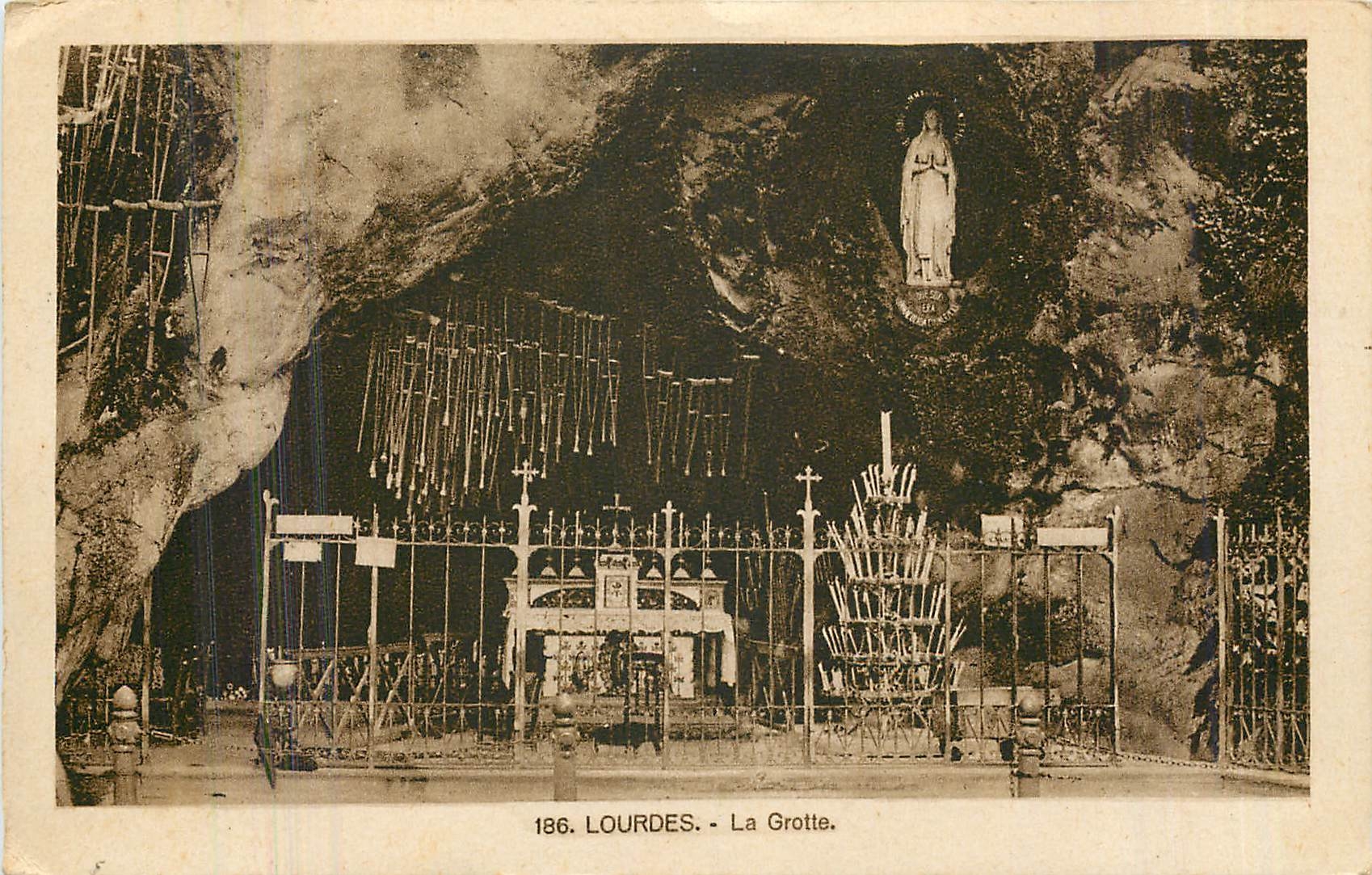 CPA Lourdes la Grotte 