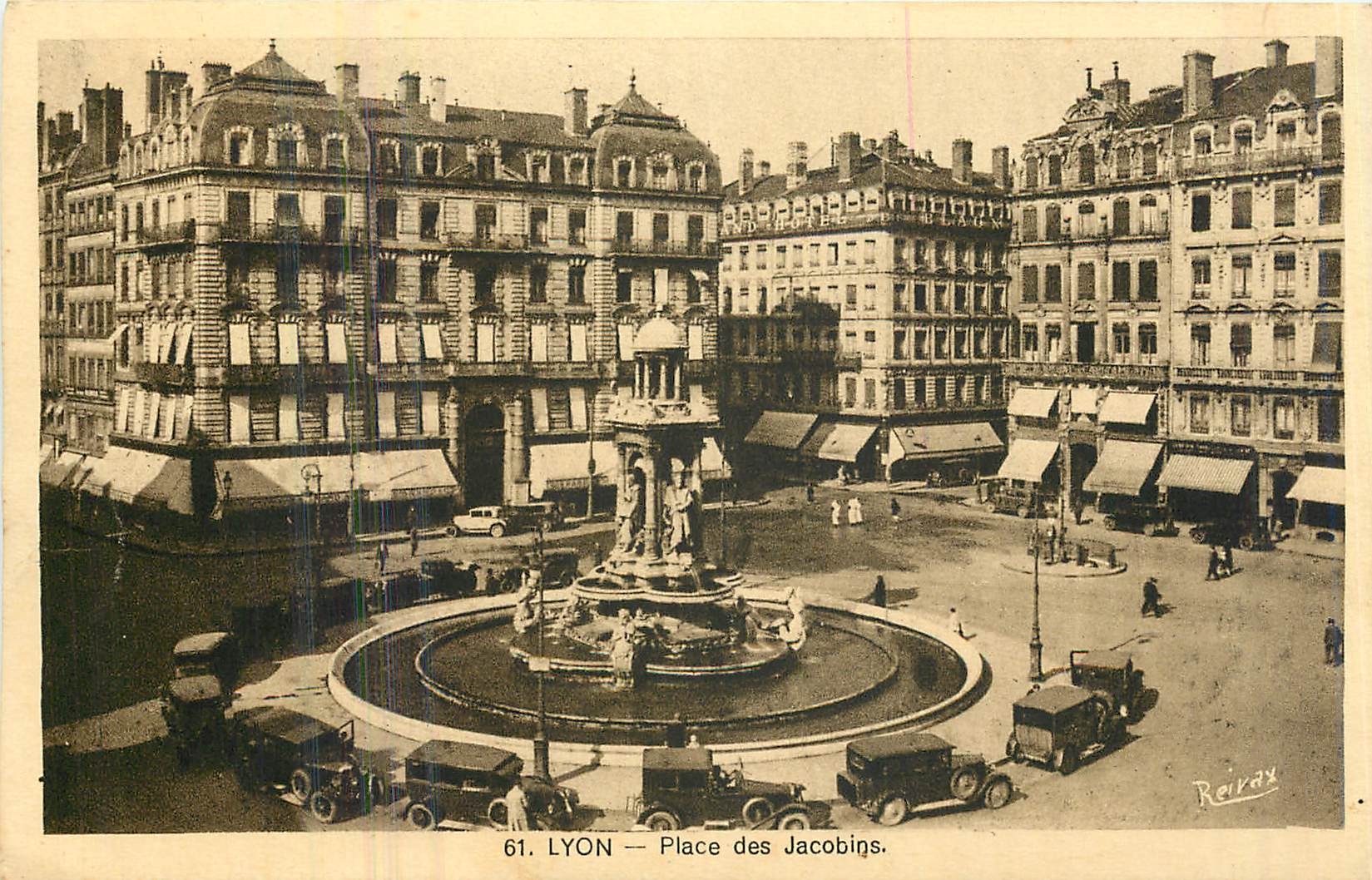 CPA Lyon place des Jacobins 