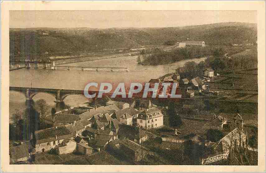 Mauzac (Dordogne) — Vue générale (côté Nord) — La Dordogne et le Bourg — Photo V. Tassain, Édition Rousseau Mauzac